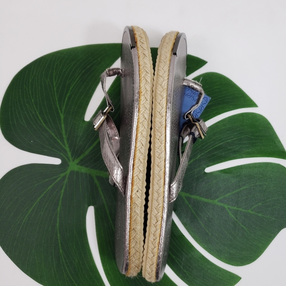 NEW Simply Vera Wang Thomg Espadrille Sandals Size WMS SMALL (5/6) - Picture 4 of 7